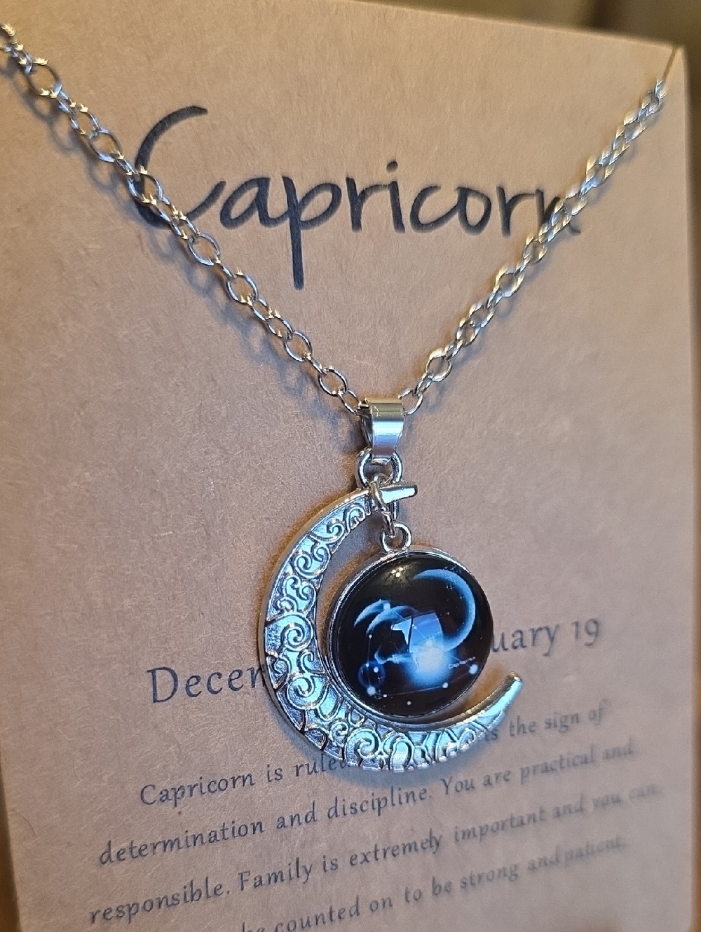 Capricorn Crescent Moon Necklace with Black Zodiac Cabochon - Picture 2 of 11